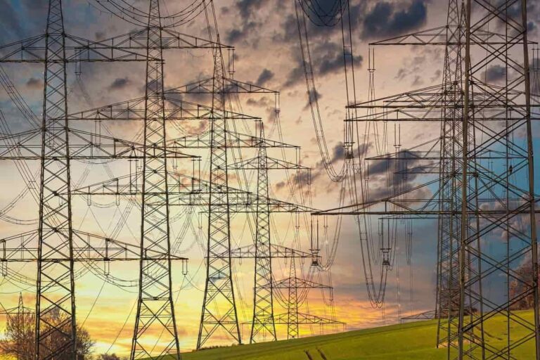 EDF propose des contrats d'électricité pour les pros