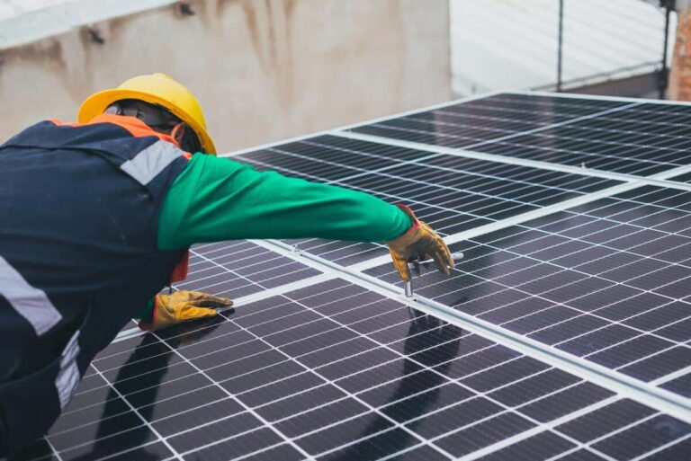 consommation électricité moyenne panneau solaire